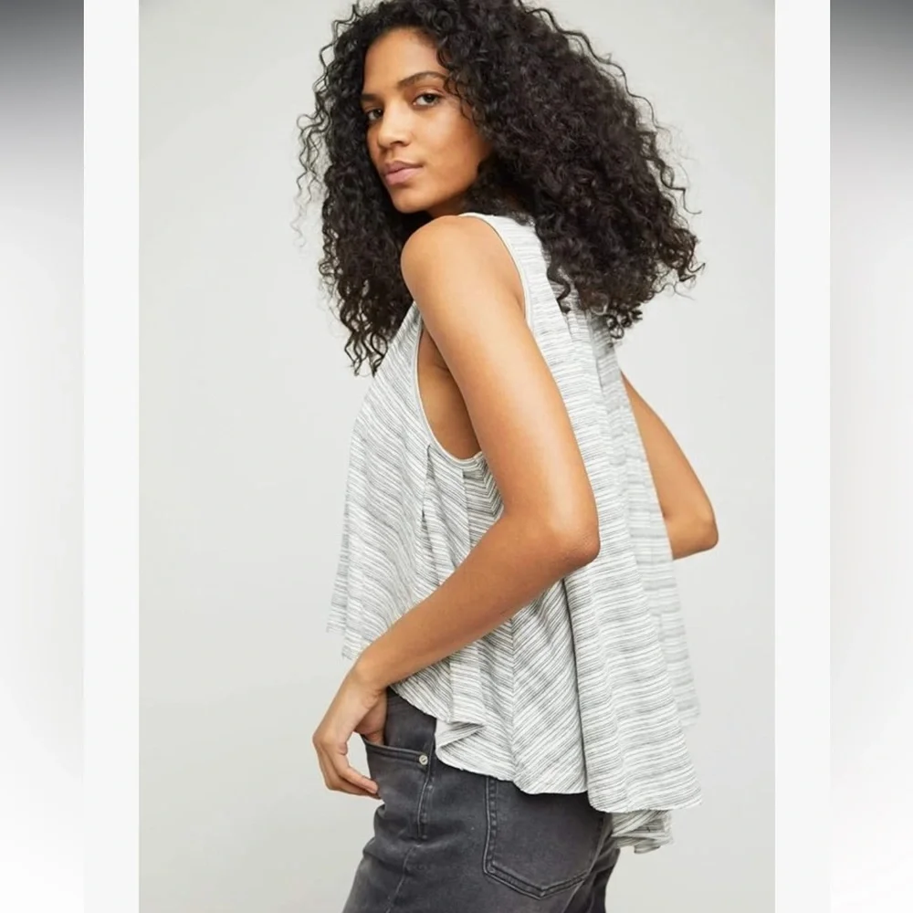 🇺🇸FIRM PRICE🇺🇸Free people Turn it up tank top